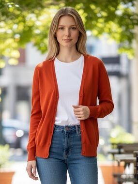 ZARA Woman’s Sweater Cardigan. Size Medium